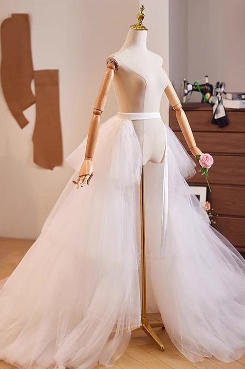 White Tulle Long Trail