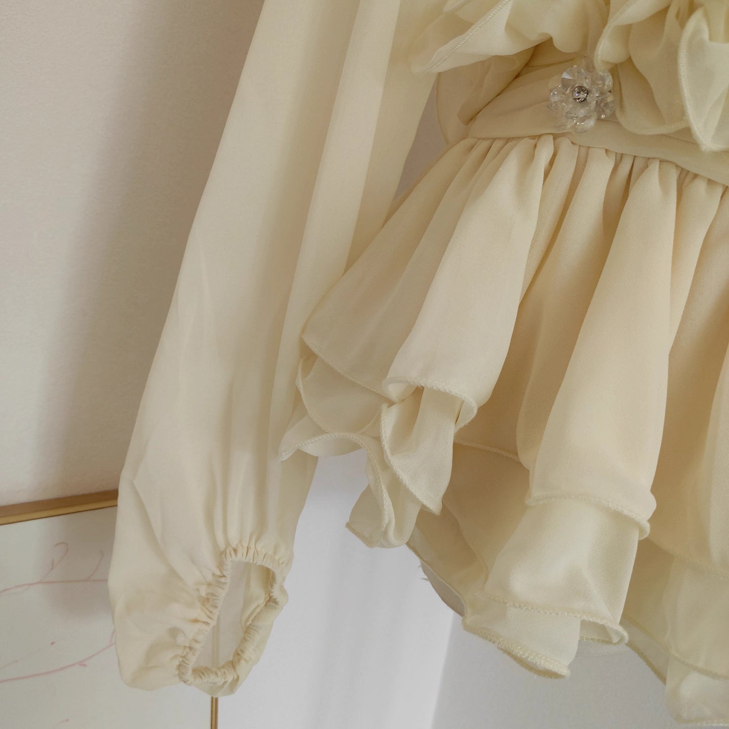 Cream Ruffle Set