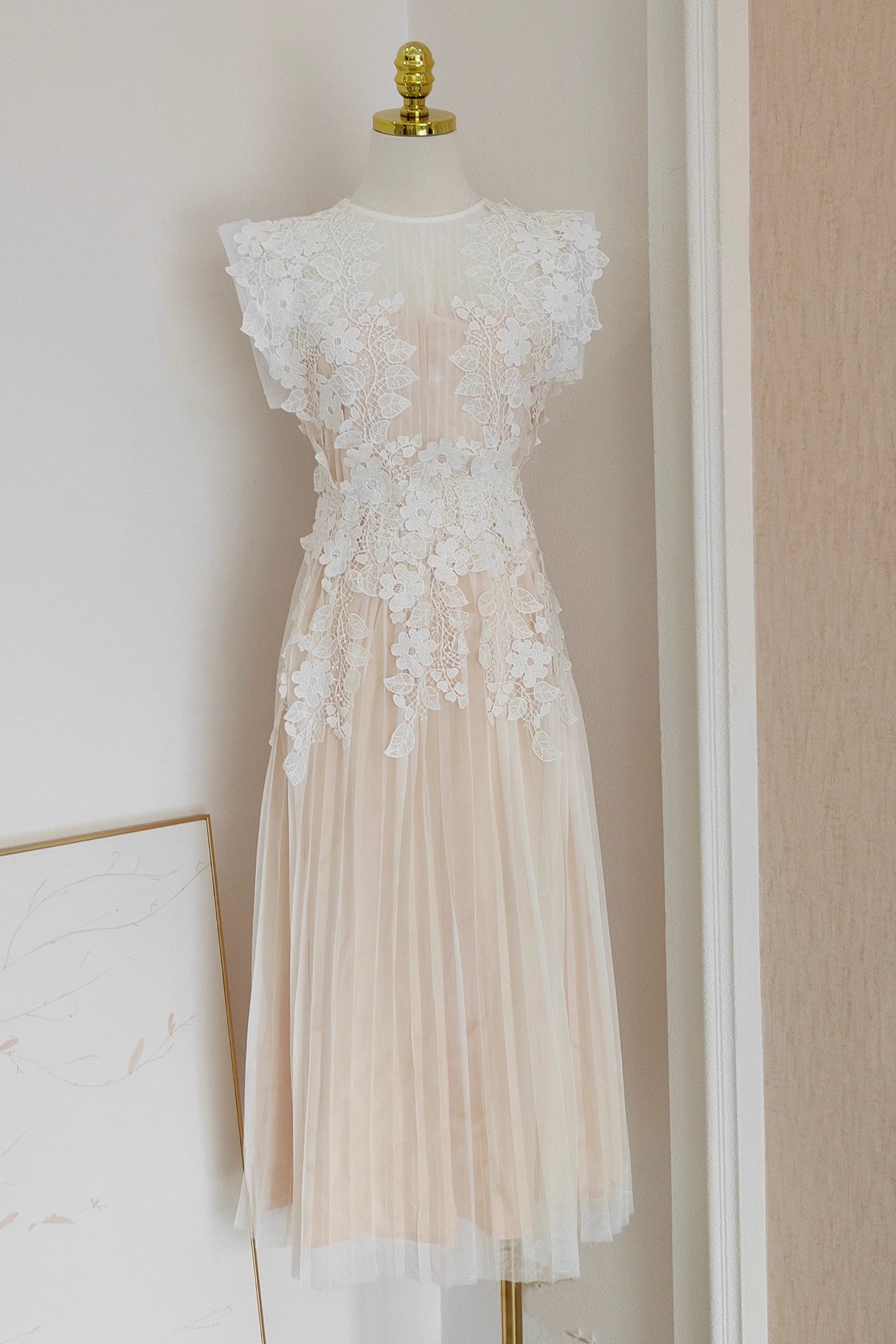 White Lace Dress
