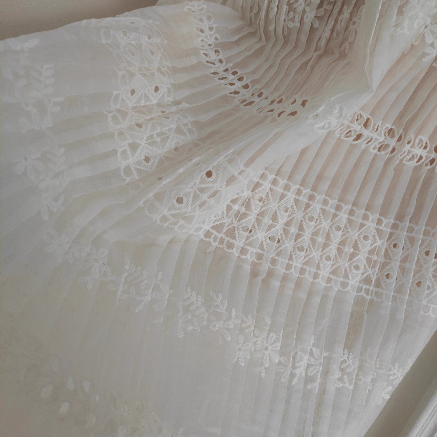 White Lace Collar Long Dress