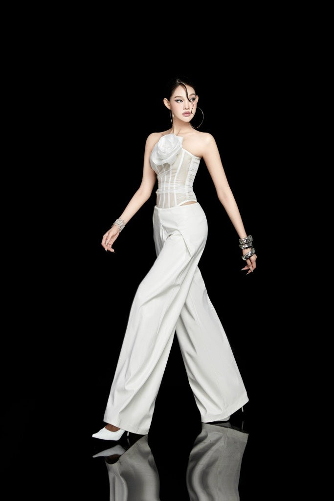 Jardin D'Eden Collection - White Rosina Top