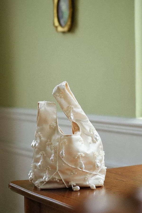 White Lana Pearl Bag