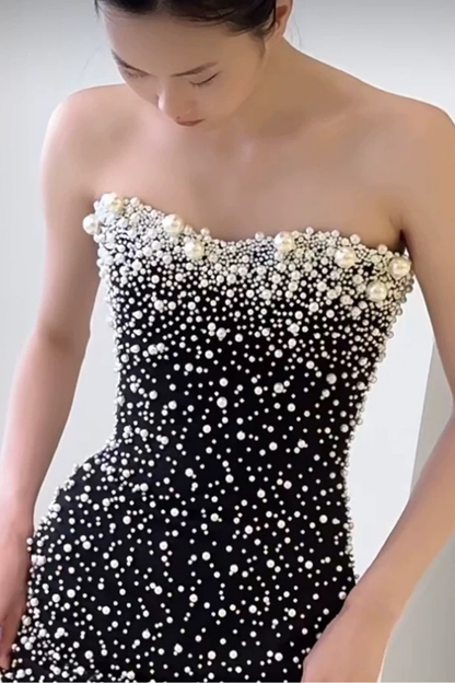 Black Elizabeth Pearl Gown