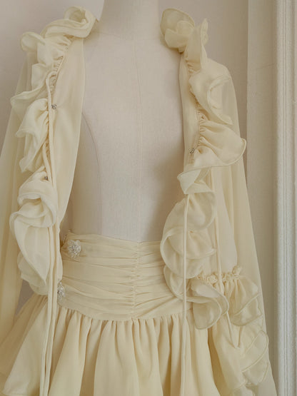 Cream Ruffle Set